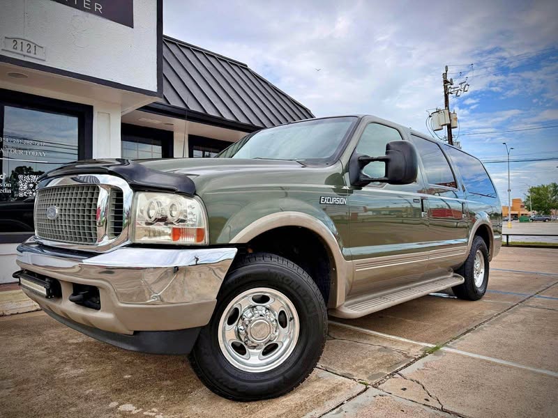 2000 Ford Excursion - Limited Sport Utility 4D