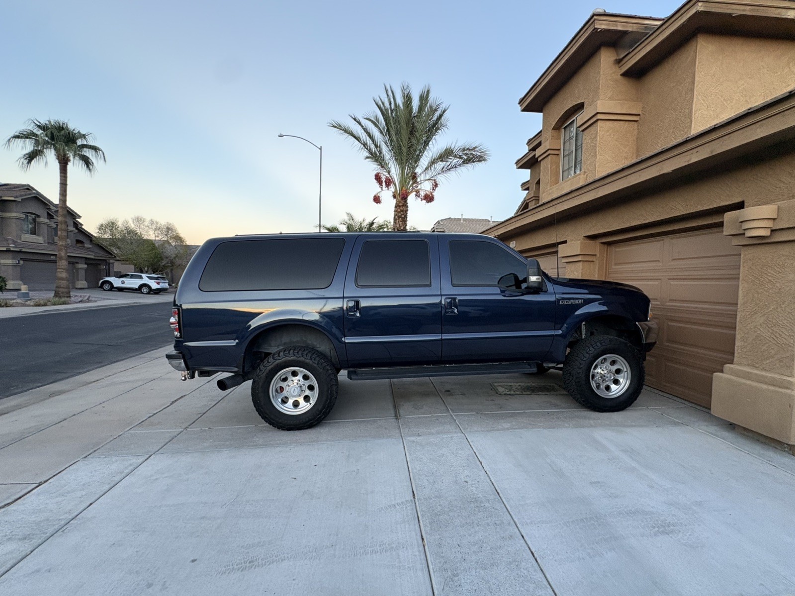 2002 Ford Excursion LIMITED