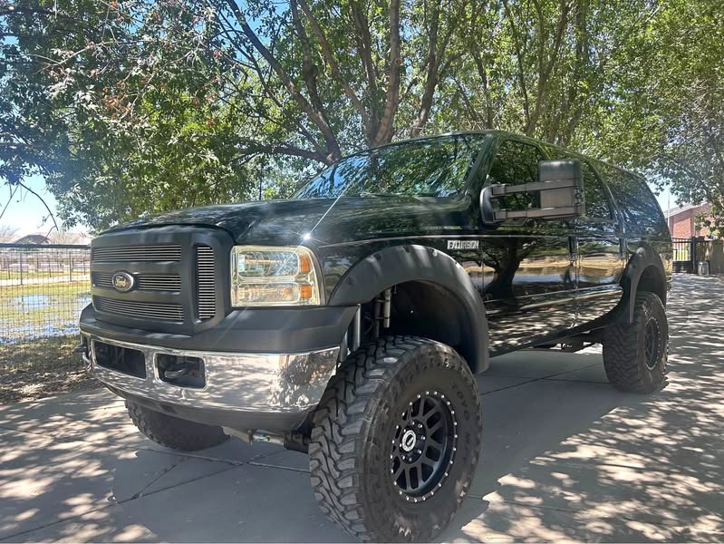 2001 Ford Excursion - Limited Sport Utility 4D