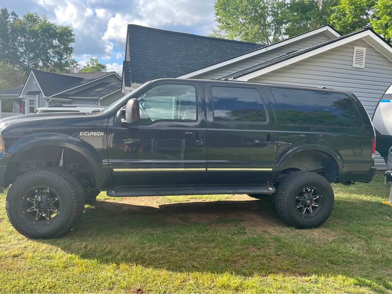 2005 Ford Excursion - Limited