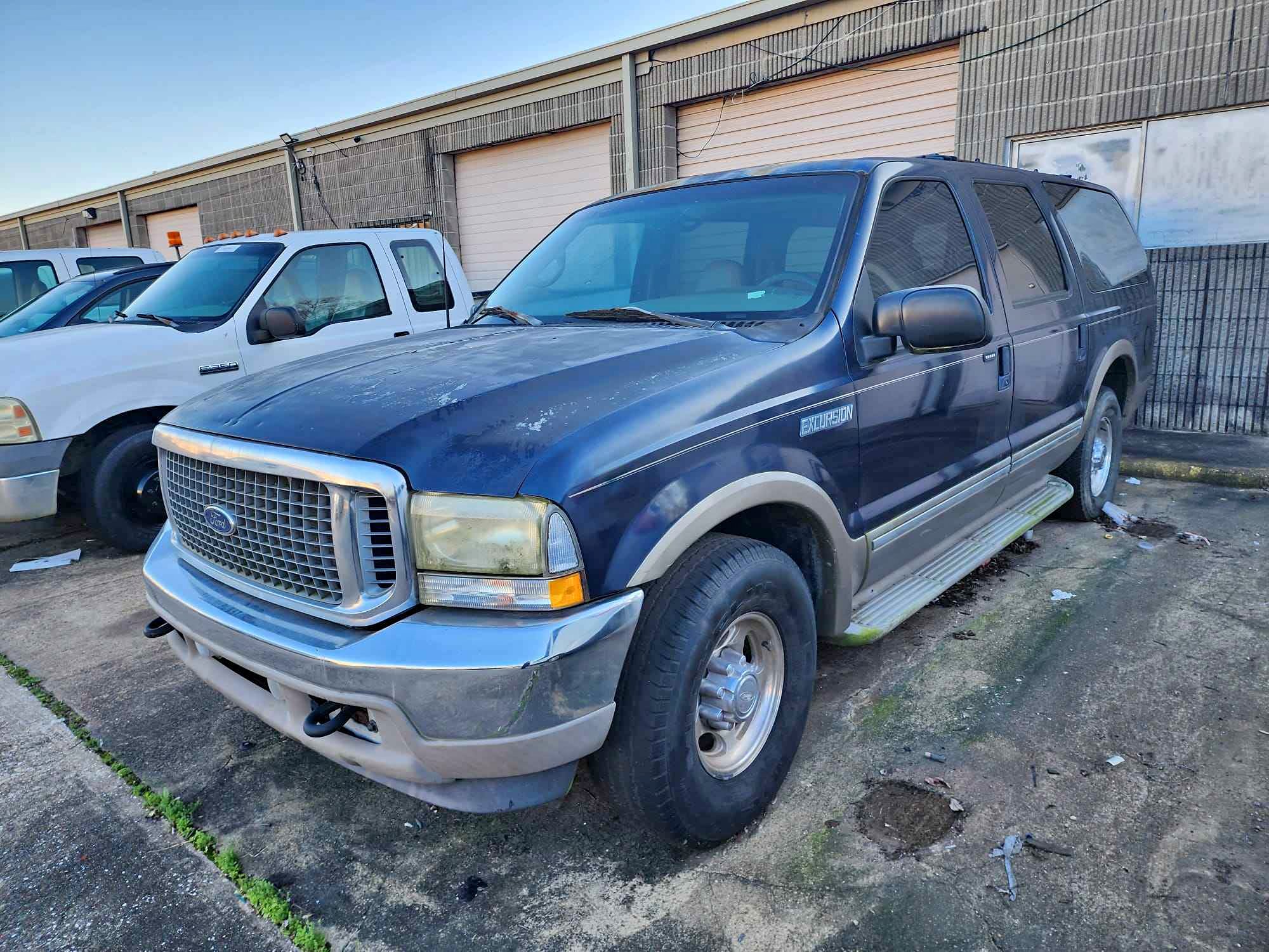 2002 Ford Excursion - Limited Sport Utility 4D