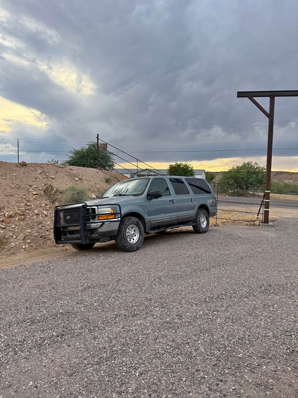 2001 Ford Excursion
