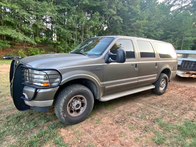 2003 Ford Excursion - Limited Sport Utility 4D