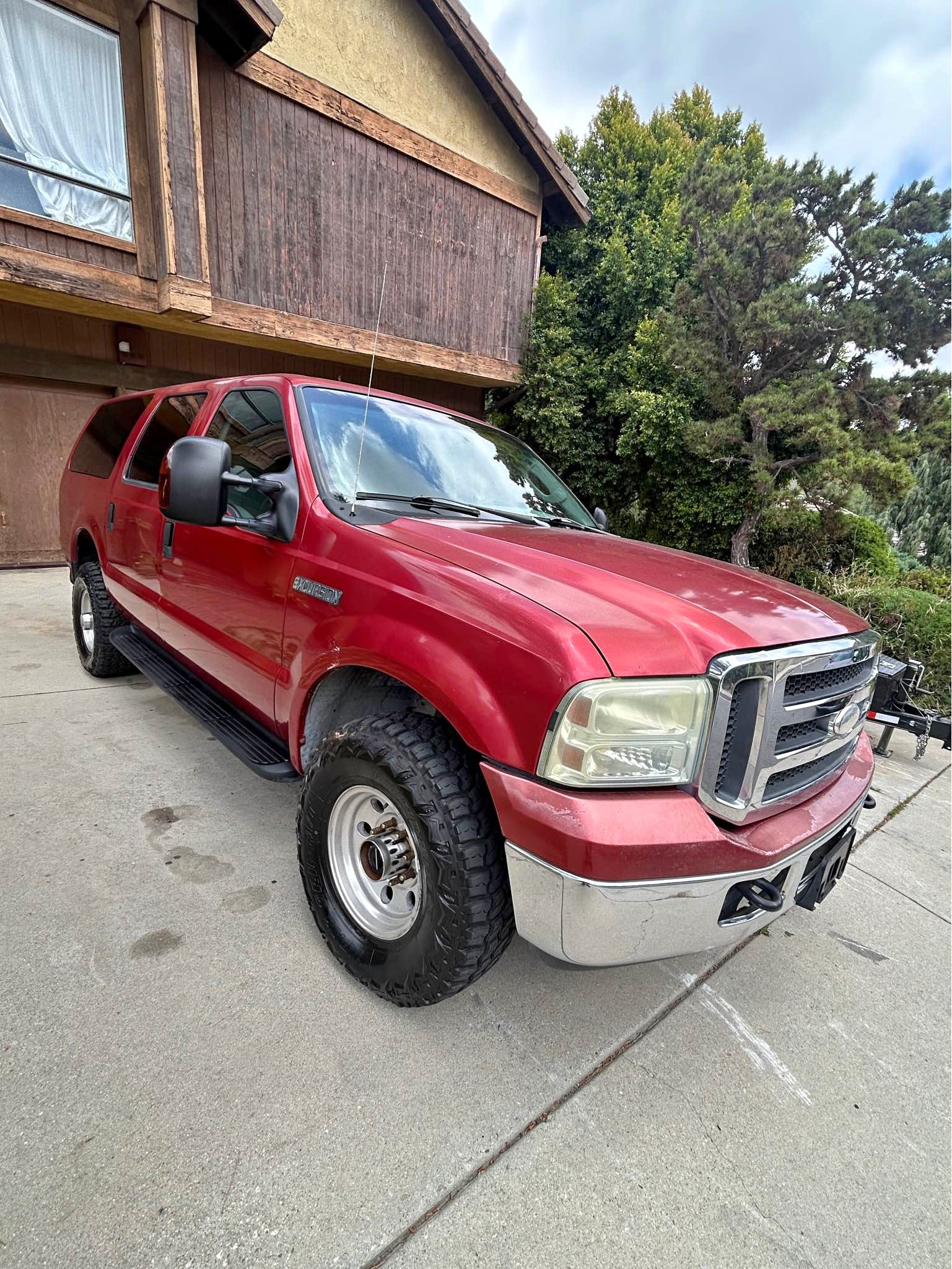 2005 Ford Excursion - 6.0 4x4 diesel
