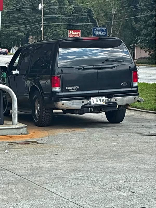 2000 Ford Excursion - Limited Sport Utility 4D