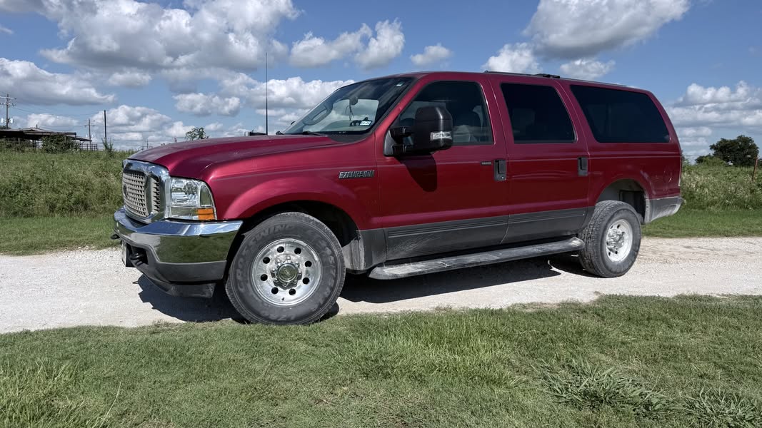 2003 Ford Excursion - XLT Sport Utility 4D