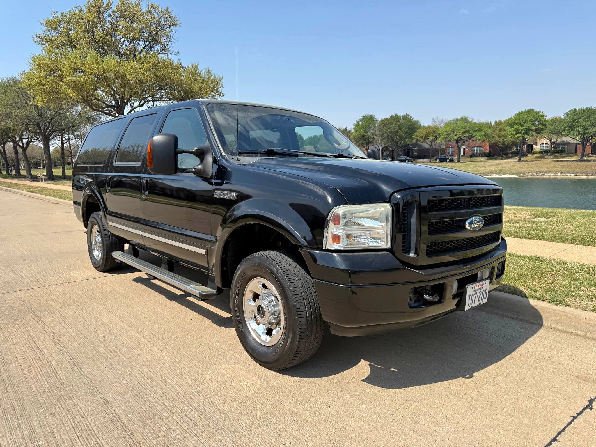 2005 Ford Excursion - Limited Sport Utility 4D