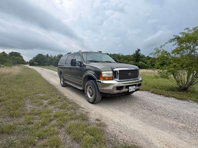 2000 Ford Excursion - Limited Sport Utility 4D