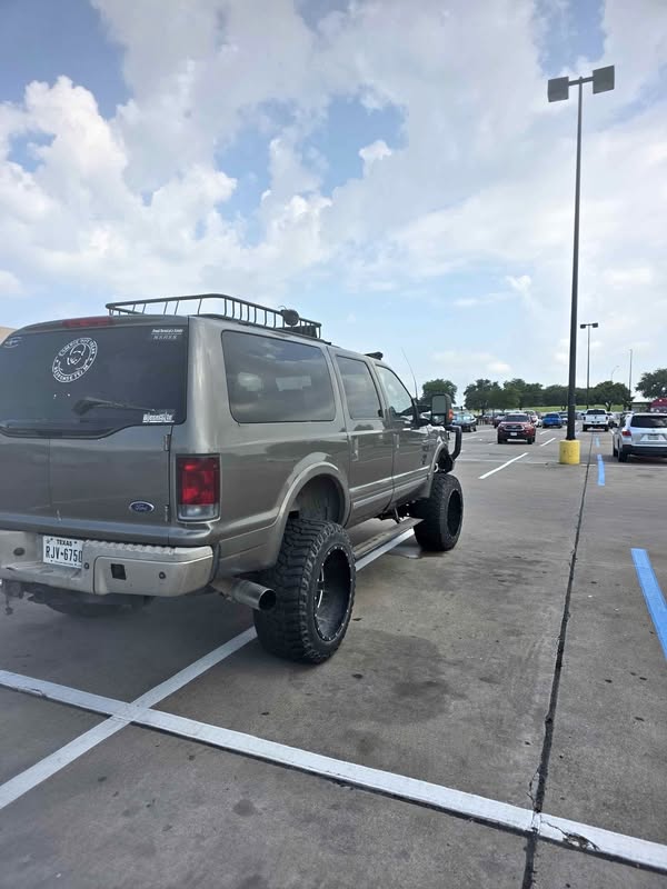 2003 Ford Excursion