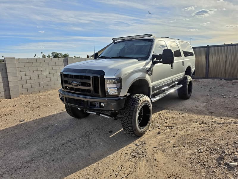 2003 Ford Excursion - XLT Sport Utility 4D