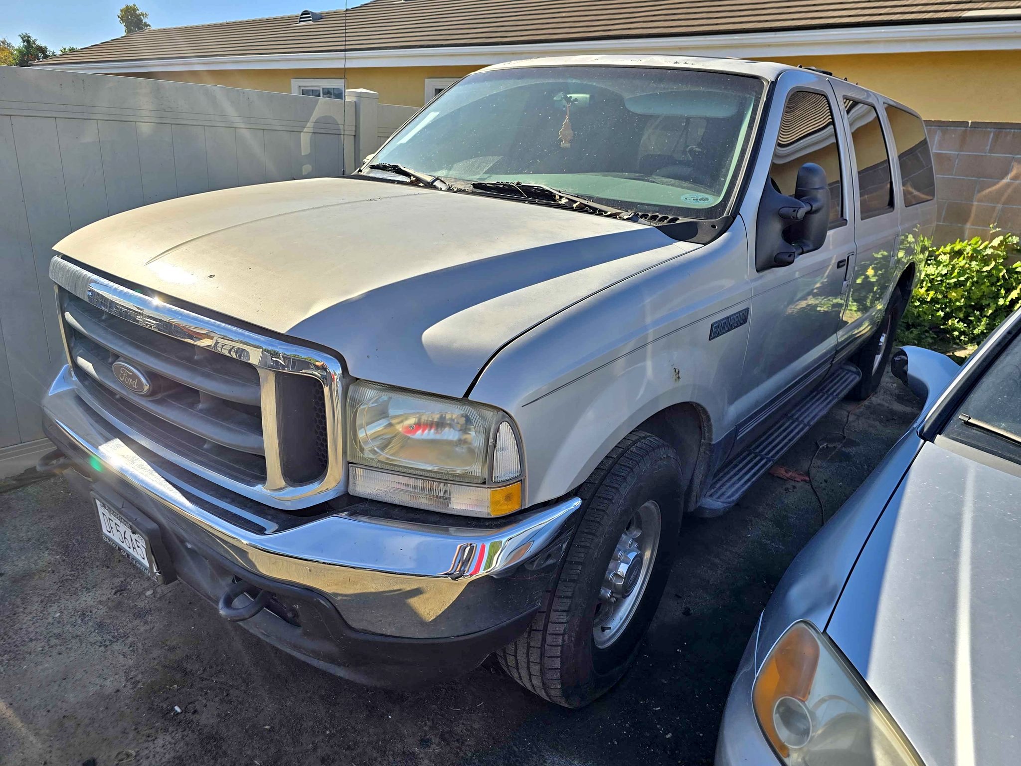 2002 Ford Excursion - Limited Sport Utility 4D