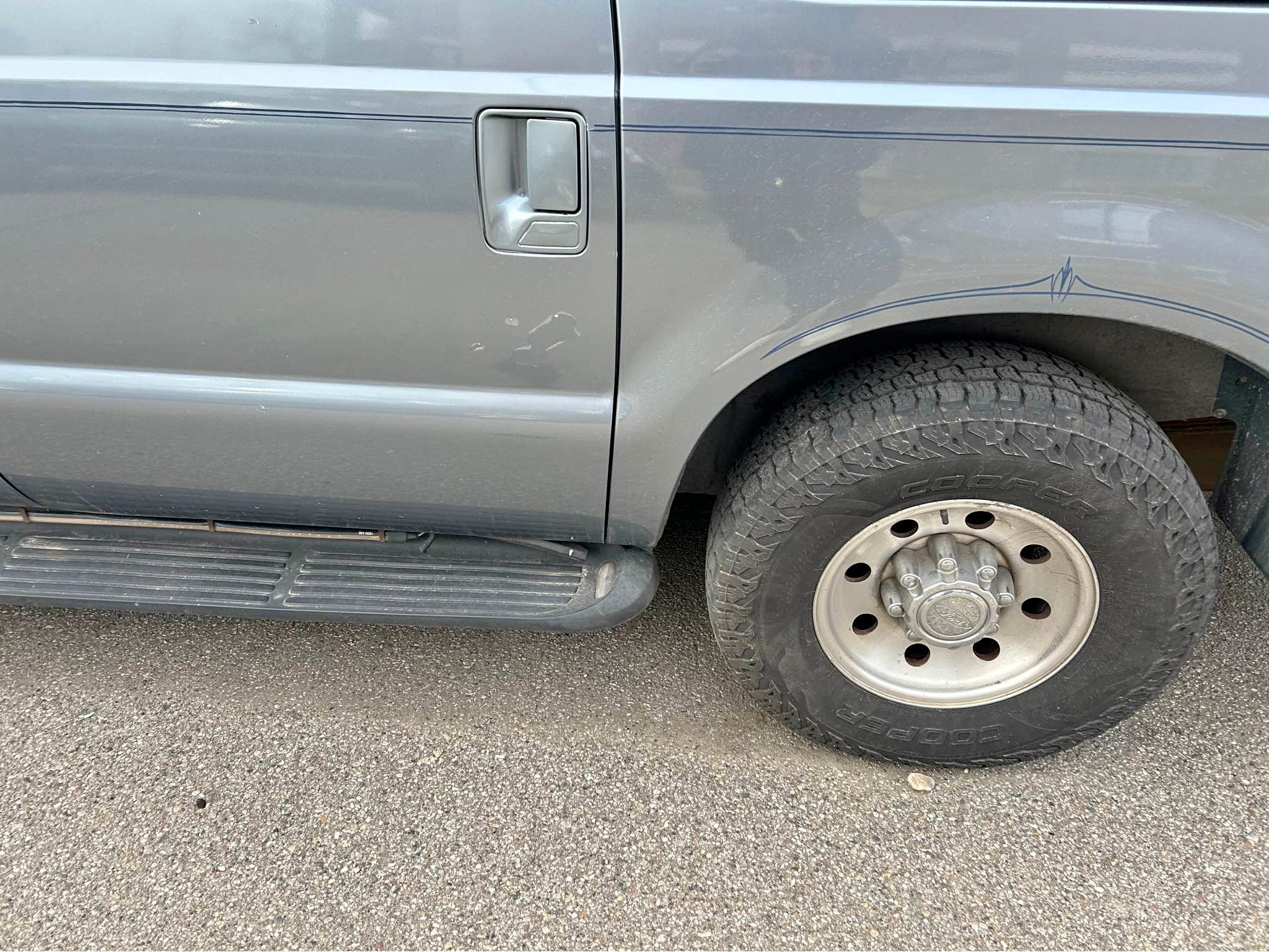 2000 Ford Excursion - Sport Utility 4D