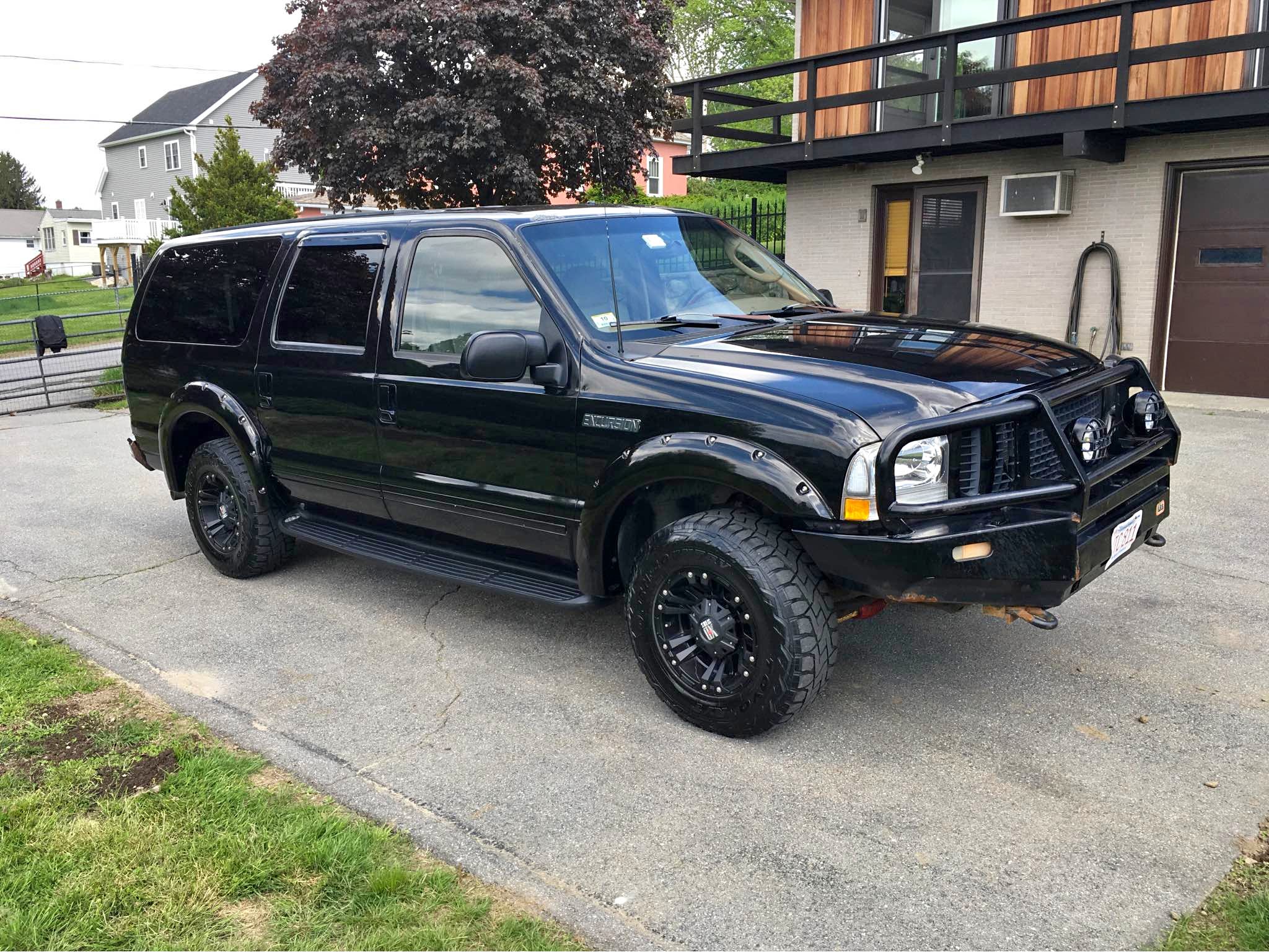 2003 Ford Excursion - XLT Sport Utility 4D
