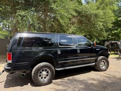 2004 Ford Excursion - Limited Sport Utility 4D