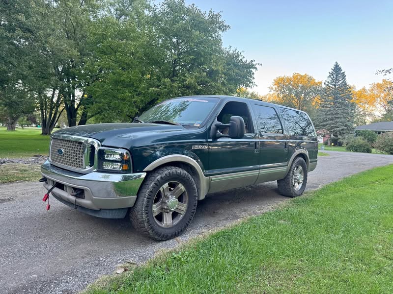 2002 Ford Excursion - Limited Sport Utility 4D