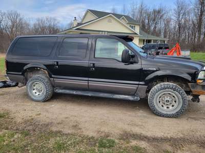 2000 Ford Excursion - Limited Sport Utility 4D