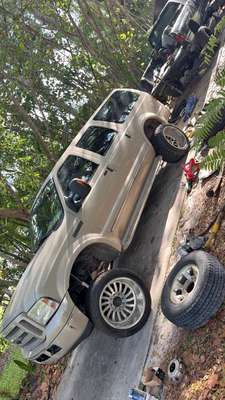 2005 Ford Excursion - Limited