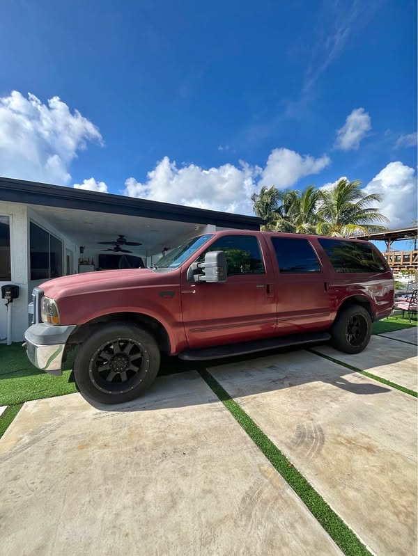 2000 Ford Excursion - XLT Sport Utility 4D