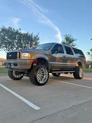2002 Ford Excursion - Limited Sport Utility 4D