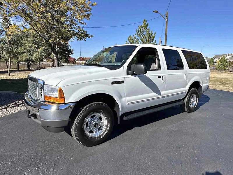 2001 Ford Excursion - XLT Sport Utility 4D