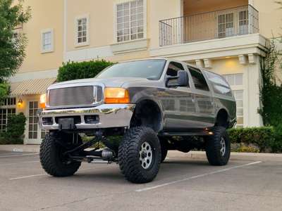 2000 Ford Excursion XLT