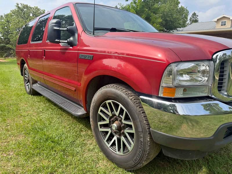 2000 Ford Excursion - XLT Sport Utility 4D