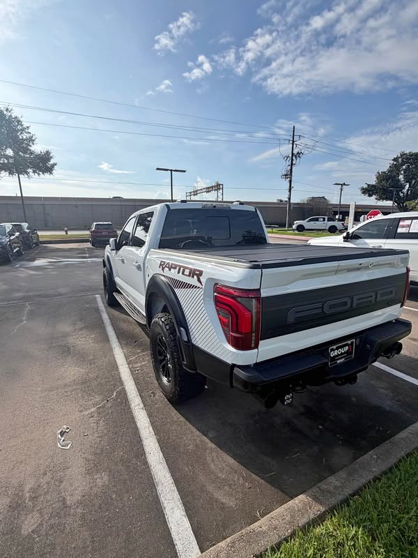 2024 Ford f150 raptor 4wd