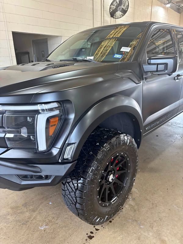 2023 Ford f-150 raptor