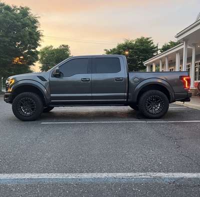 2017 Ford F-150 RAPTOR