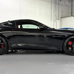 2023 Jaguar F-TYPE R DYNAMIC