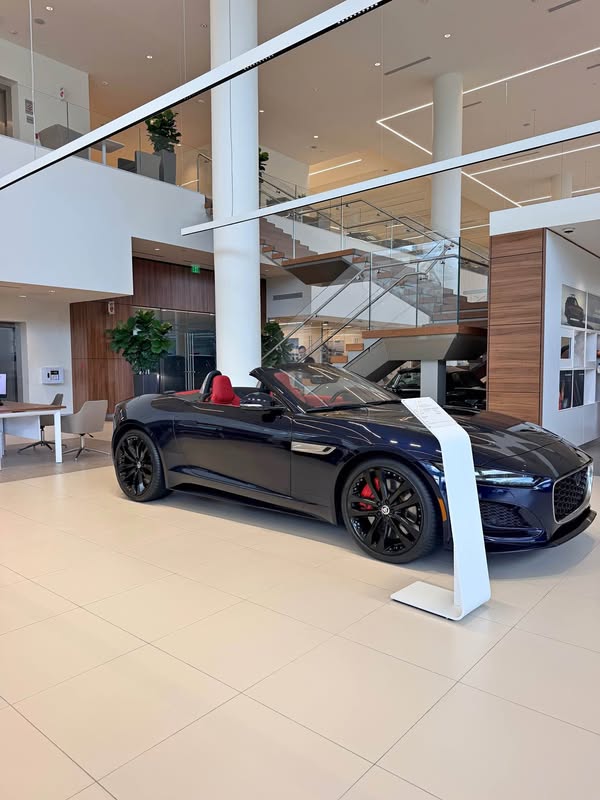 2024 Jaguar F-TYPE - P450 R-Dynamic Convertible 2D