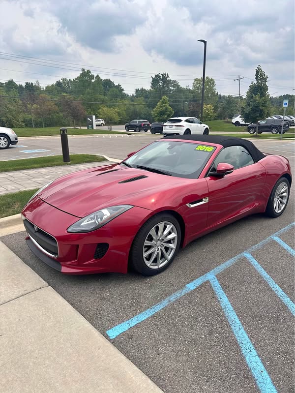 2016 Jaguar F-TYPE - 3.0 380 HP Convertible 2D