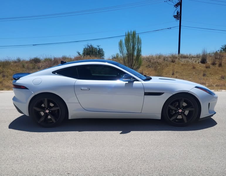 2019 Jaguar F-TYPE