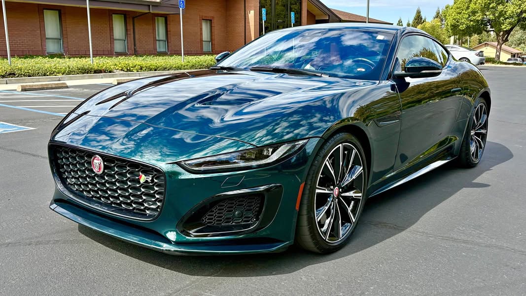 2022 Jaguar F-TYPE - R Coupe 2D