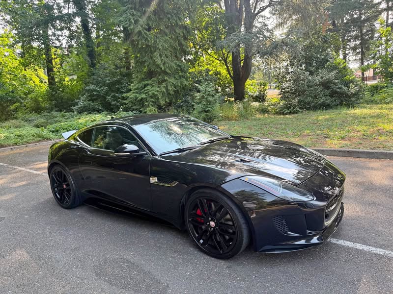2016 Jaguar F-TYPE - R Coupe 2D