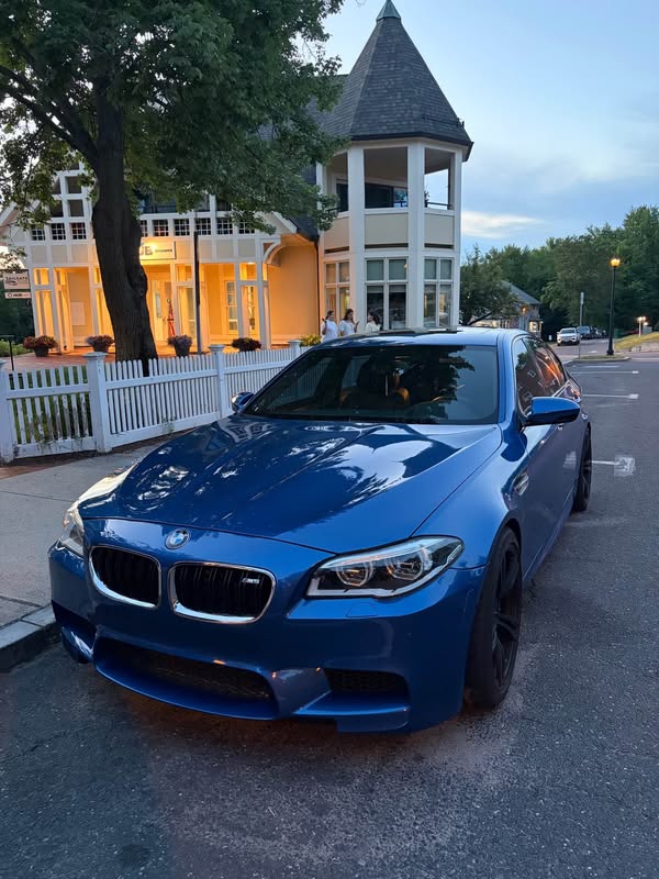 2016 BMW M5 - Competition Sedan 4D