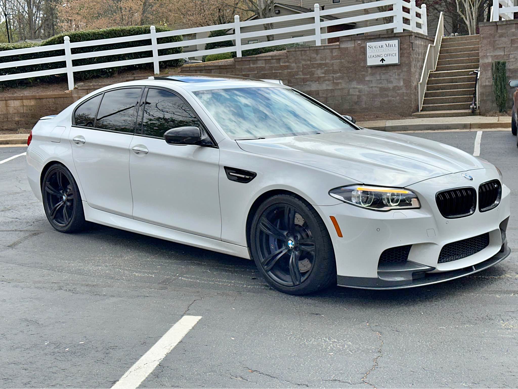 2015 BMW M5 - Competition Sedan 4D