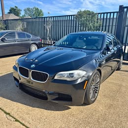 2013 BMW M5 - Sedan 4D