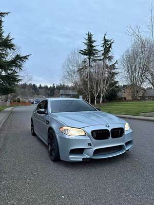2013 BMW M5 - Sedan 4D