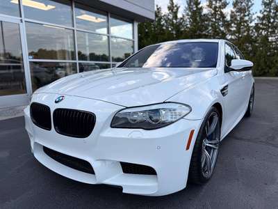 2013 BMW M5 Base 4dr Sedan