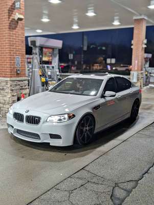 2015 BMW M5 - Sedan 4D