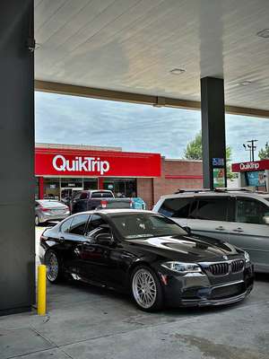 2014 BMW M5 - Sedan 4D