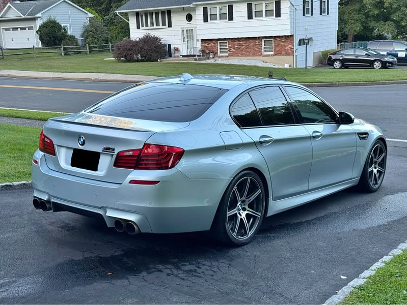 2016 BMW M5 - Competition Sedan 4D