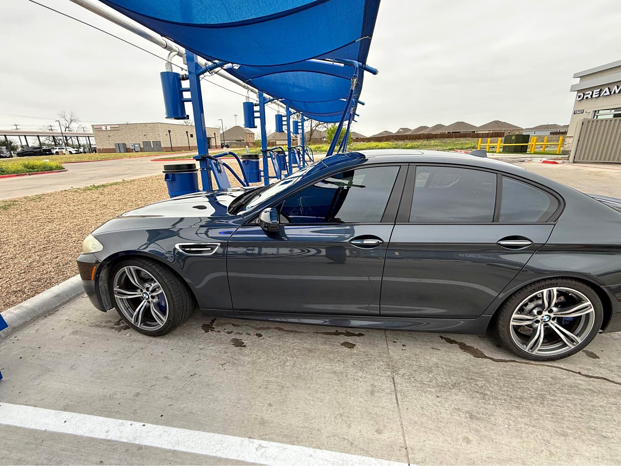 2013 BMW M5 - Sedan 4D