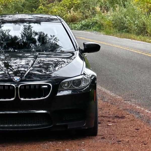 2013 BMW M5 - Sedan 4D