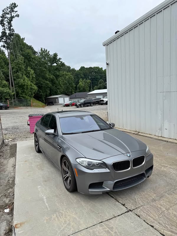 2013 BMW M5 - Sedan 4D