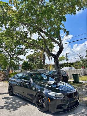 2013 BMW M5 - Sedan 4D