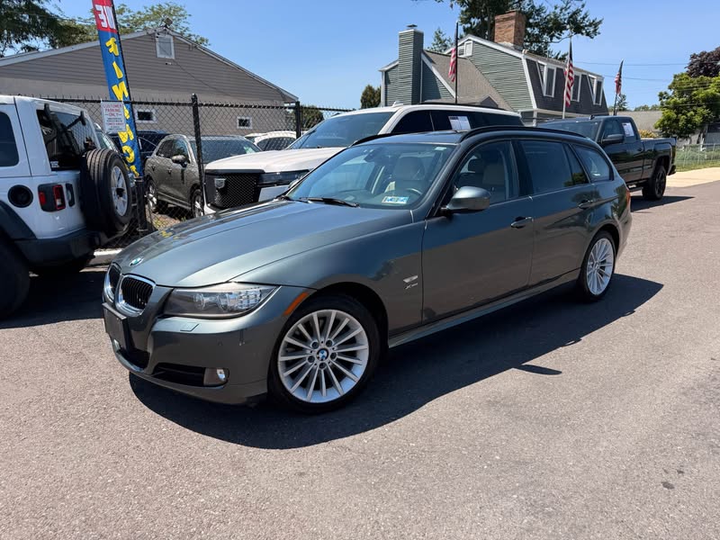 2012 BMW 3 Series - 328i Wagon 4D