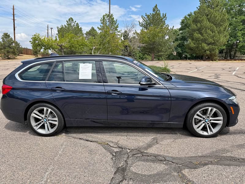 2017 BMW 3 Series - 330i xDrive Sport Wagon 4D