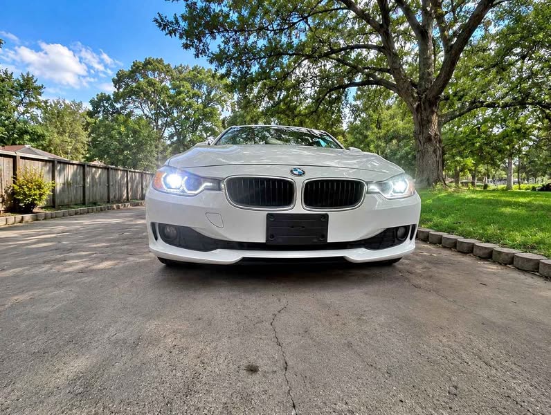 2014 BMW 3 Series - 330i xDrive Sport Wagon 4D